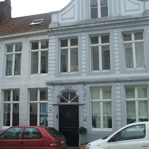 Brugge's House Of Friends Homestay Bruges