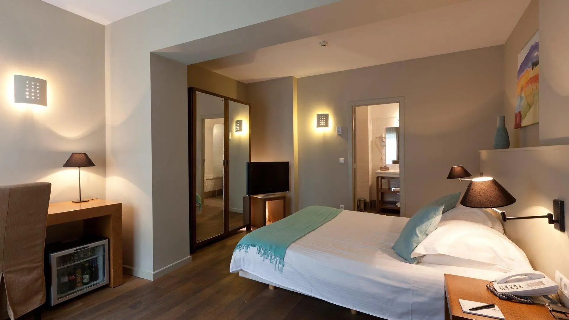 Hotel De Flandre Ghent 4*,