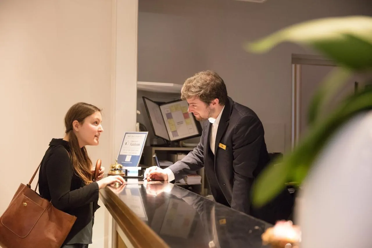 Hotel De Flandre Ghent 4*,